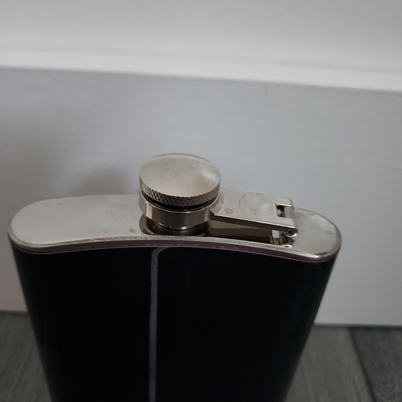 The Original Lucky 13 Tattoo Your Soul Flask 8 oz - Picture 10 of 13